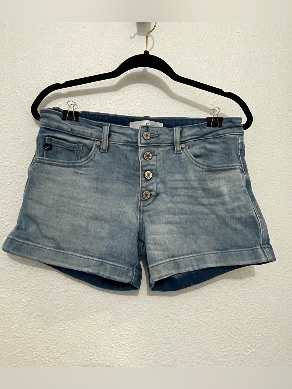KanCan Button Fly Denim Shorts Women's Light Wash XL